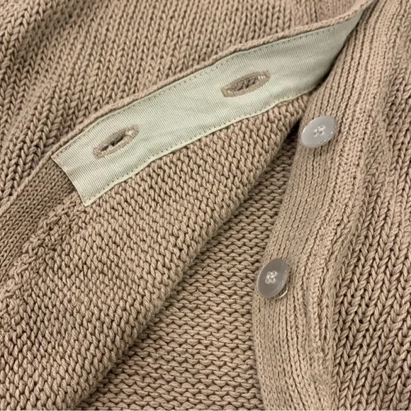 Classic Tan Cardigan Sweater-M - Picture 8 of 15